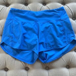 Lululemon mid rise speed up shorts sz 6